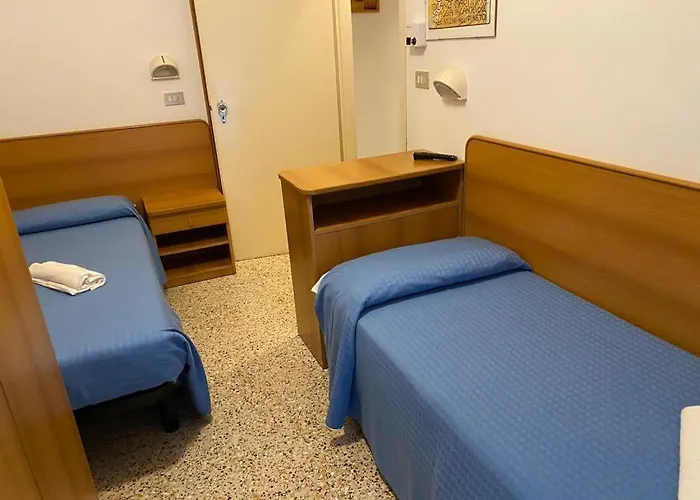 Otel Singapore Milano Marittima